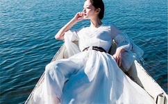 三个人玩我一个人是什么感觉